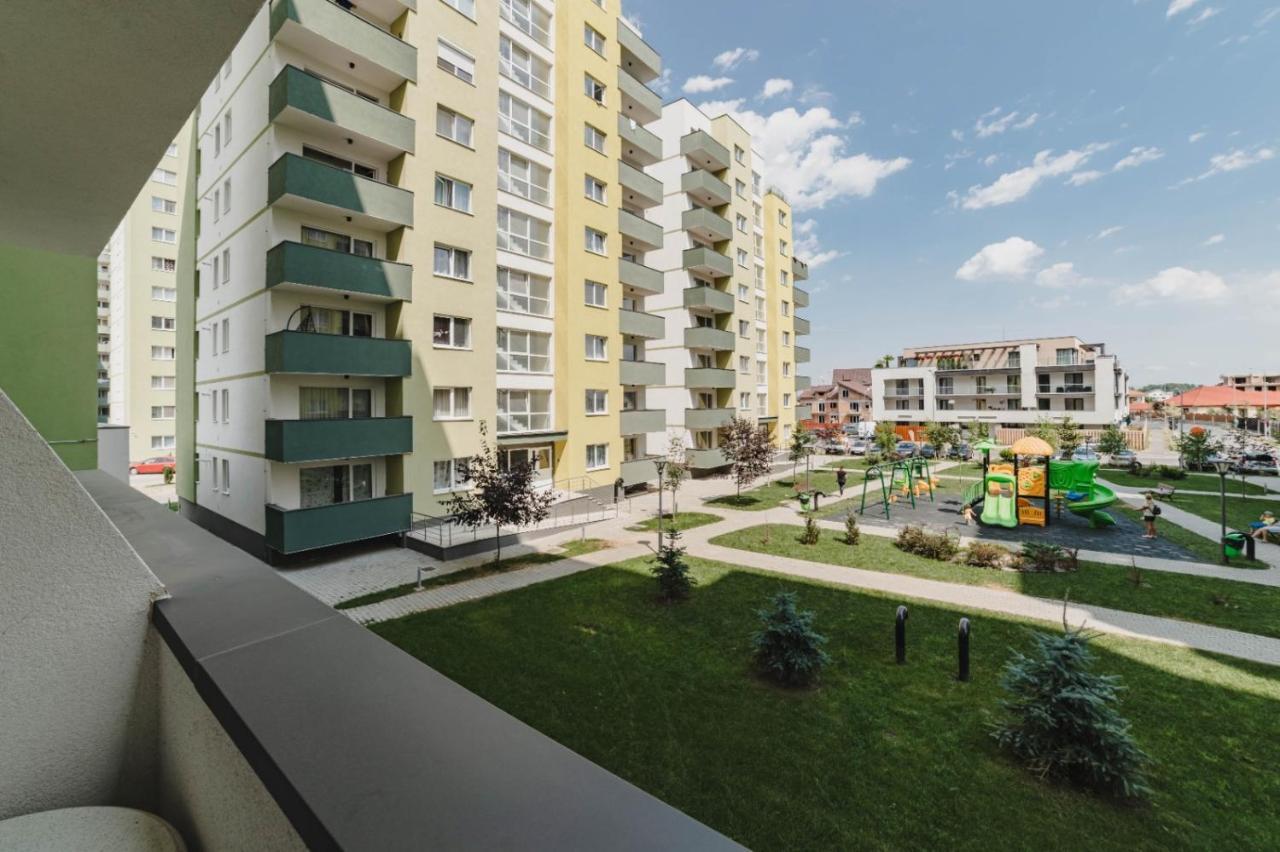 Masterpiece Studio- Free Parking, Wi-Fi, Netflix Brașov Exterior foto